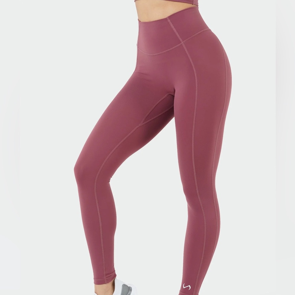 TLF Contour Leggings